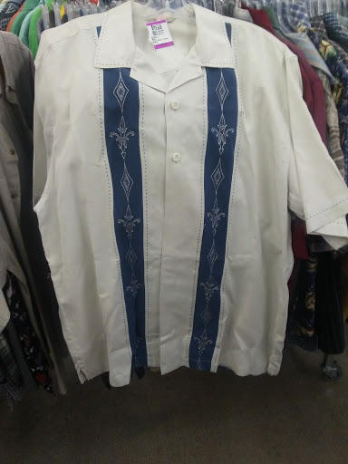 Thrift Store «Savers», reviews and photos, 230 W Virginia St #50, Crystal Lake, IL 60014, USA