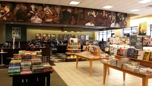 Book Store «Barnes & Noble», reviews and photos, 25 Hazard Ave # 4, Enfield, CT 06082, USA
