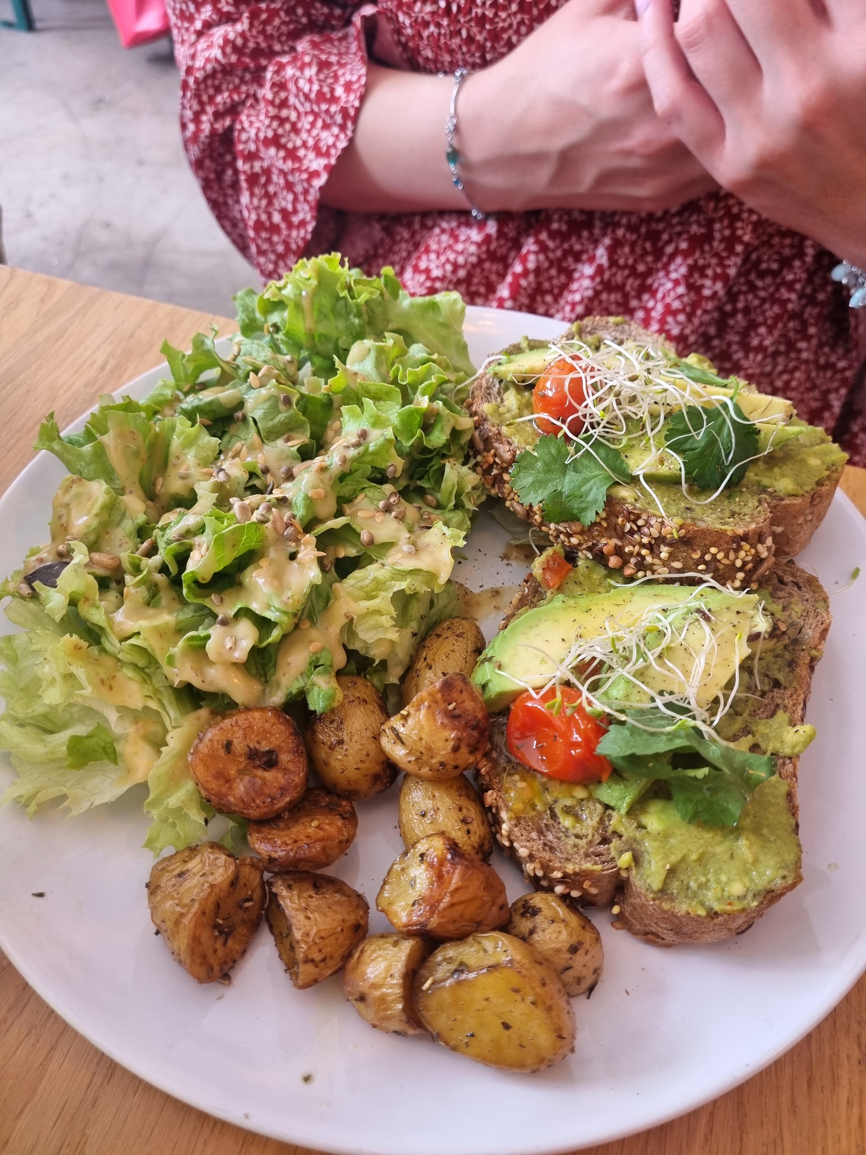 Photo n° 1 de l'avis de Faten.a fait le 29/10/2019 à 14:40