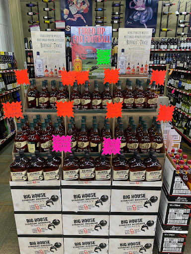 Liquor Store «Liquor World At Camelot», reviews and photos, 808 Lyndon Ln #101, Louisville, KY 40222, USA