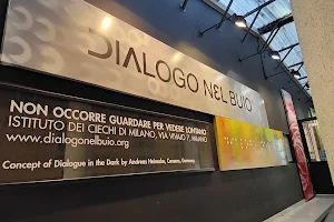 Dialogo nel Buio image