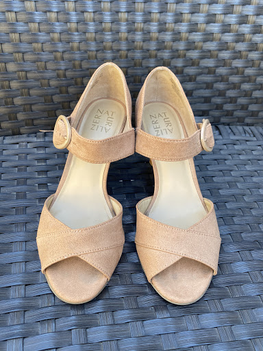 Dry Cleaner «Boardwalk Cleaners», reviews and photos, 16851 Algonquin St, Huntington Beach, CA 92649, USA