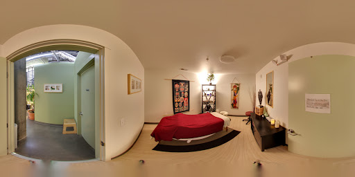 Day Spa «In-Symmetry Wellness Spa», reviews and photos, 650 Florida St, San Francisco, CA 94110, USA