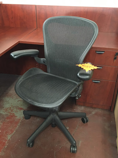 Office Furniture Store «NW Office Liquidations», reviews and photos, 635 SE Hawthorne Blvd, Portland, OR 97214, USA