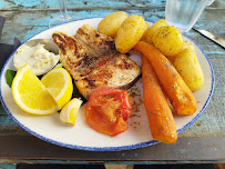 Plats et boissons du Restaurant de fruits de mer La POISSONNERIE Côté Restaurant à Toulon - n°2