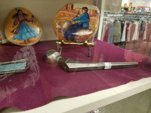 Thrift Store «Hospice of the Valley», reviews and photos, 8461 E McDonald Dr, Scottsdale, AZ 85250, USA