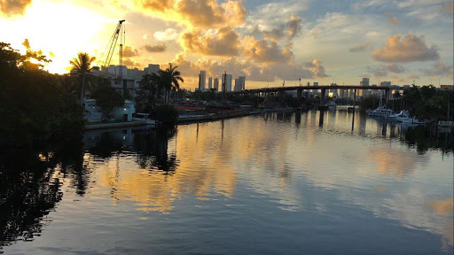 Park «Sewell Park», reviews and photos, 1801 NW S River Dr, Miami, FL 33125, USA