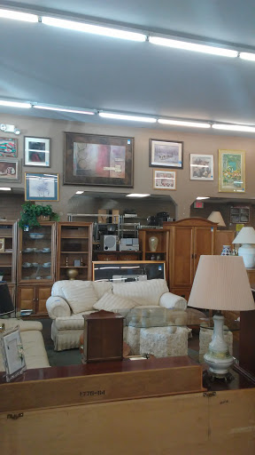 Non-Profit Organization «Society of St. Vincent de Paul - Sunnyslope Thrift Store», reviews and photos, 8231 N 7th St, Phoenix, AZ 85020, USA
