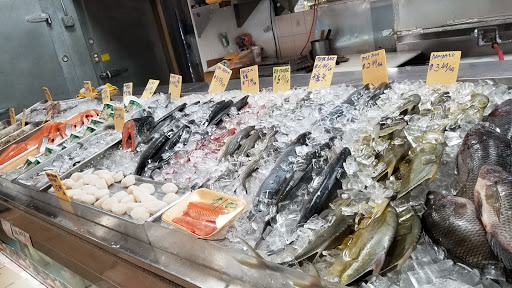 Asian Grocery Store «Asian Supermarket Golden Village New York Connecticut», reviews and photos, 365 Central Park Ave, Scarsdale, NY 10583, USA