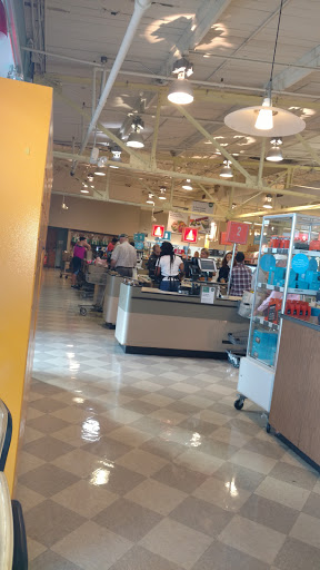 Grocery Store «Whole Foods Market», reviews and photos, 821 W Lancaster Ave, Wayne, PA 19087, USA