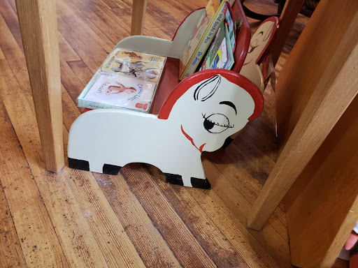 Gift Shop «Paper Moon», reviews and photos, 206 A St, McGregor, IA 52157, USA