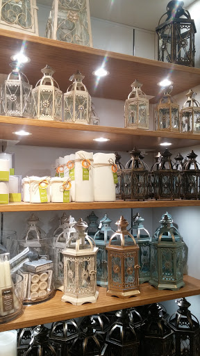 Home Goods Store «Pier 1 Imports», reviews and photos, 901 Rancho Pkwy, Arroyo Grande, CA 93420, USA