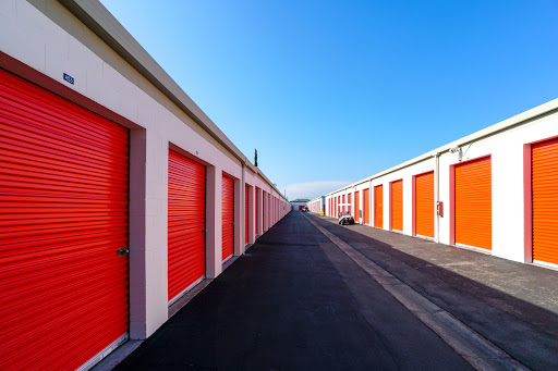 Self-Storage Facility «Palmyra Mini Storage», reviews and photos, 512 W Palmyra Ave, Orange, CA 92868, USA