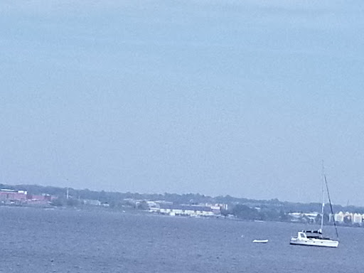 Shopping Mall «Aquidneck Shopping Centre», reviews and photos, 77 E Main Rd, Middletown, RI 02842, USA