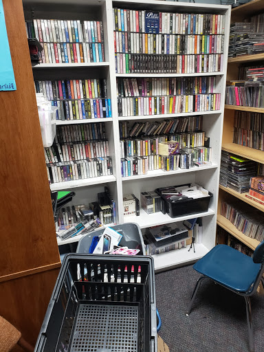 Thrift Store «H2O Help & Hope To Others», reviews and photos, 451 SE Maple St, Dallas, OR 97338, USA