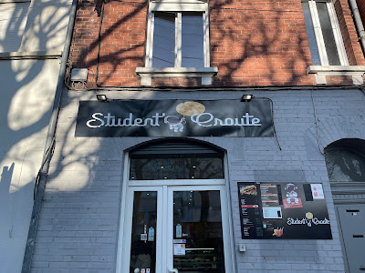 Student croûte à Lens