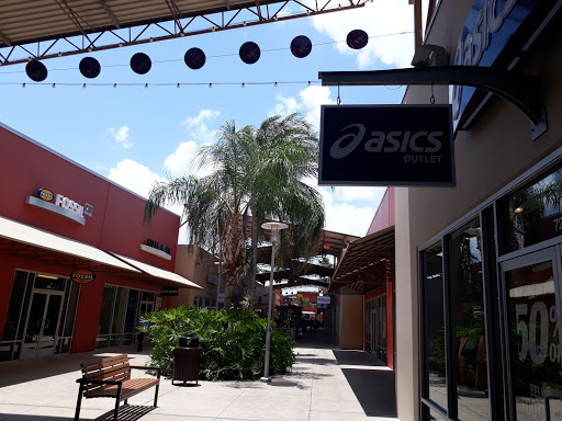 Shopping Mall «Rio Grande Valley Premium Outlets», reviews and photos, 5001 E Expy 83, Mercedes, TX 78570, USA