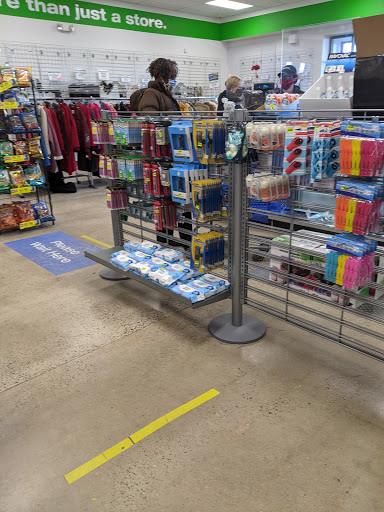 Thrift Store «Goodwill Store & Donation Center», reviews and photos, 1200 Market St, Lemoyne, PA 17043, USA