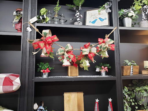 Florist «Mt Washington Florist», reviews and photos, 145 N Bardstown Rd, Mt Washington, KY 40047, USA