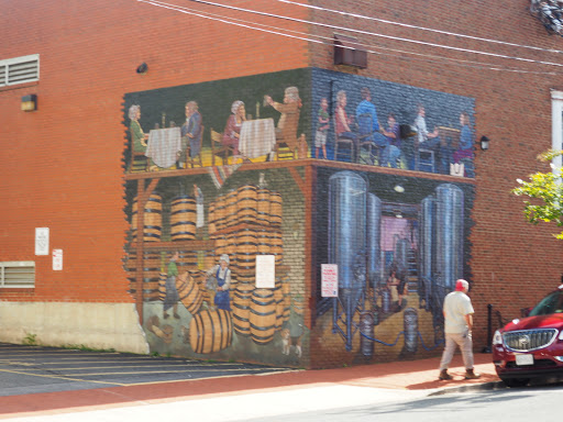 Market «Kickshaws Downtown Market», reviews and photos, 101 William St, Fredericksburg, VA 22401, USA