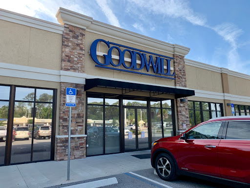 Thrift Store «Goodwill Thrift Store - Mandarin», reviews and photos, 11524 San Jose Blvd, Jacksonville, FL 32223, USA