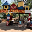 Holidog's Funtown