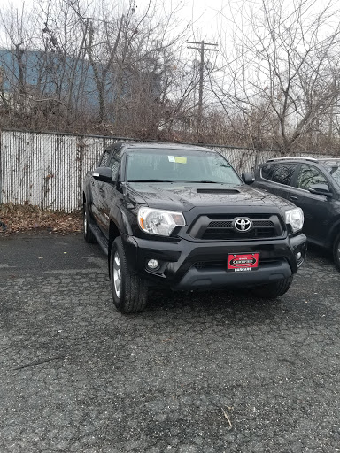 Toyota Dealer «DARCARS Toyota Baltimore», reviews and photos, 6007 Eastern Ave, Baltimore, MD 21224, USA