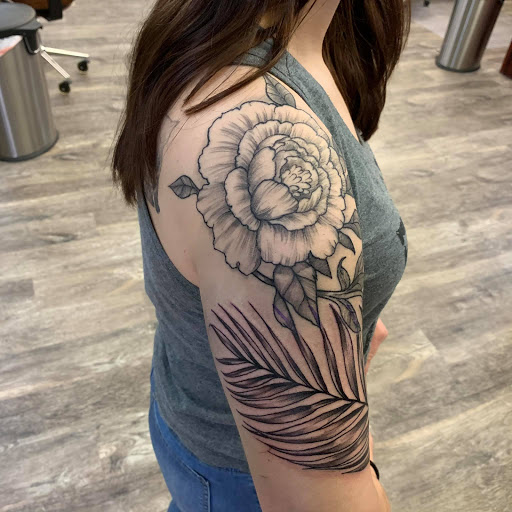 Explore simple hummingbird tattoo ideas, creative tattoo ideas in Clinton, available at Black Relic Tattoo