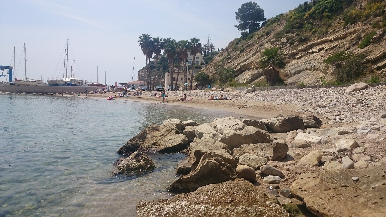 Φωτογραφία του Puerto blanco με καφέ άμμος επιφάνεια