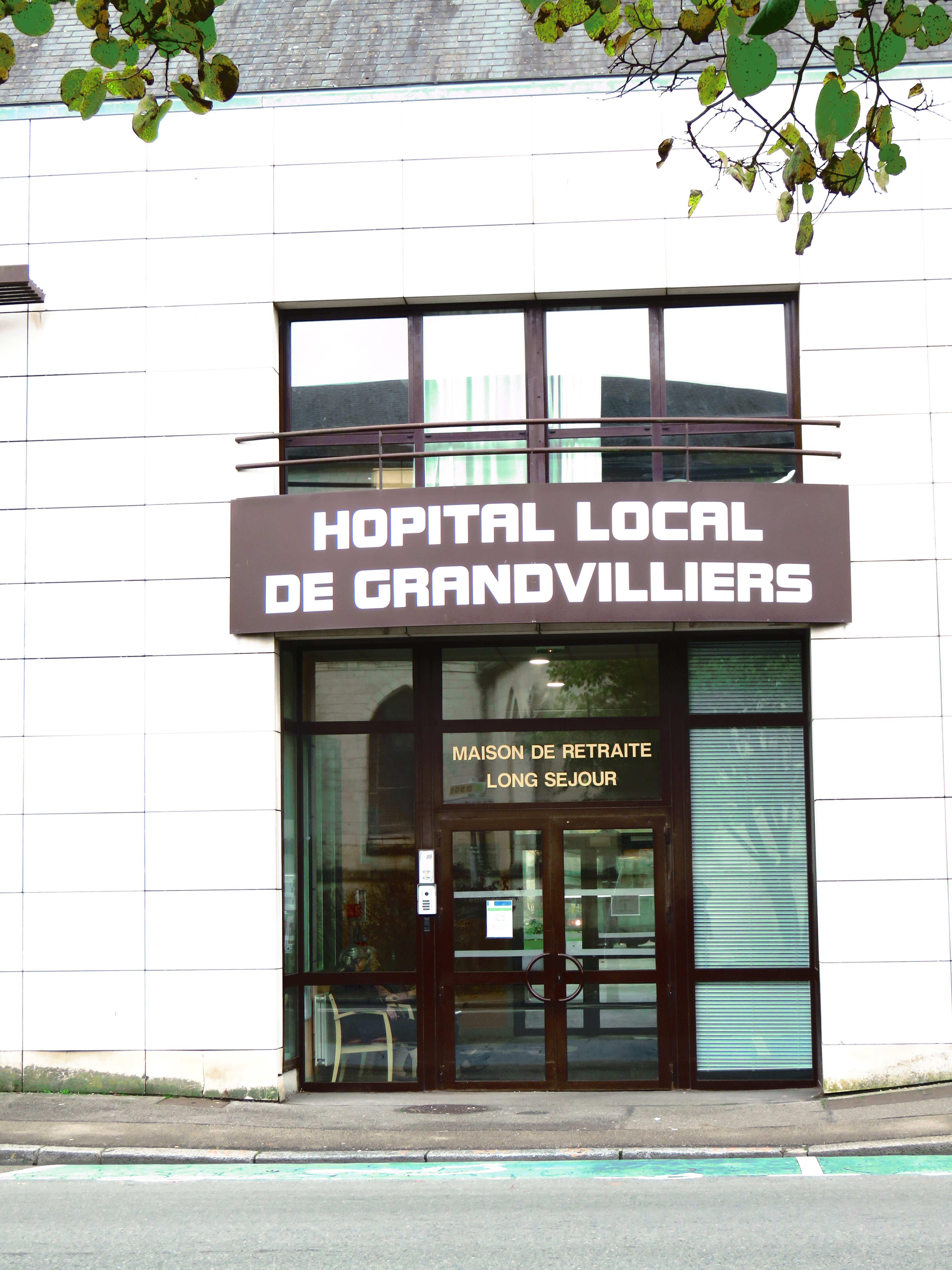 Photo #7 de Hôpital local de Grandvilliers