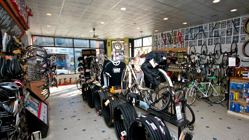 Bicycle Store «DASH Bicycle Shop», reviews and photos, 228 Broadway, Providence, RI 02903, USA