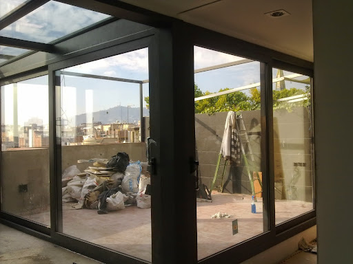 Ventanas y Complementos S.C.P.