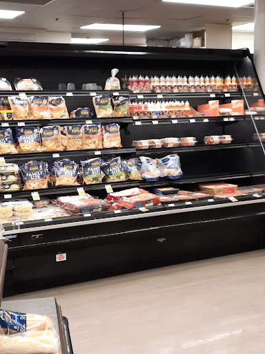 Grocery Store «Food Lion», reviews and photos, 6 Washington St, Cambridge, MD 21613, USA