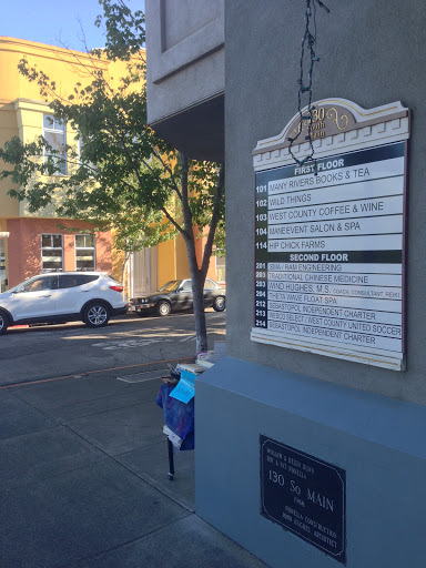 Book Store «Many Rivers Book & Tea», reviews and photos, 130 S Main St, Sebastopol, CA 95472, USA