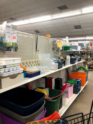 Thrift Store «Waterfront Rescue Mission», reviews and photos