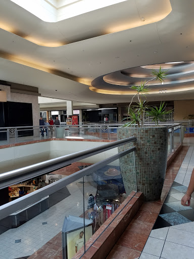 Shopping Mall «Metrocenter», reviews and photos, 9617 N Metro Pkwy W, Phoenix, AZ 85021, USA