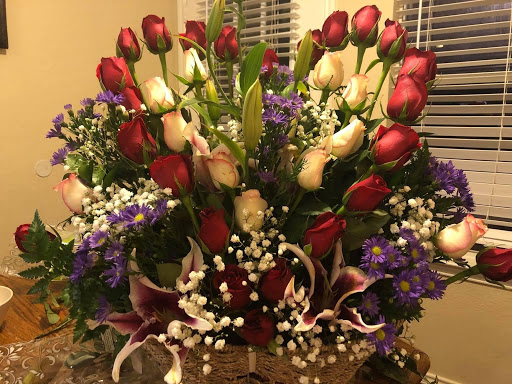 Floreria Rodriguez- Flowers Near Me in Austin TX- Flower Delivery in Austin TX