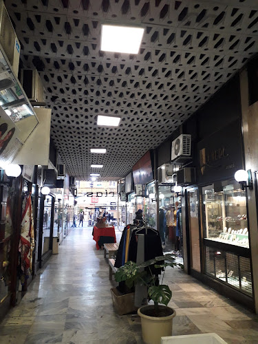 Opiniones de Galerías Delondon en Montevideo - Centro comercial