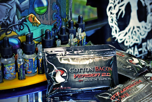 Vaporizer Store «Kings of Vapor», reviews and photos, 2611 State Rd, Cuyahoga Falls, OH 44223, USA