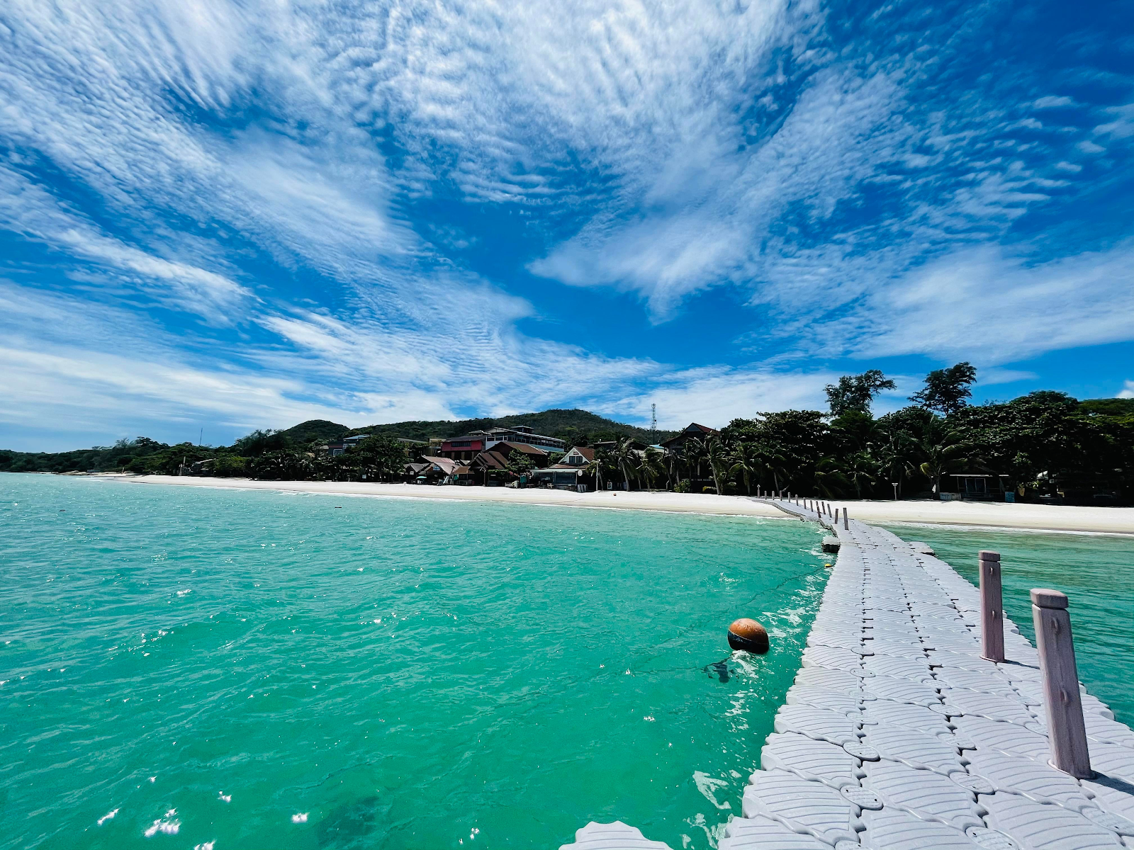 Photo de Koh Samet Beach zone des équipements