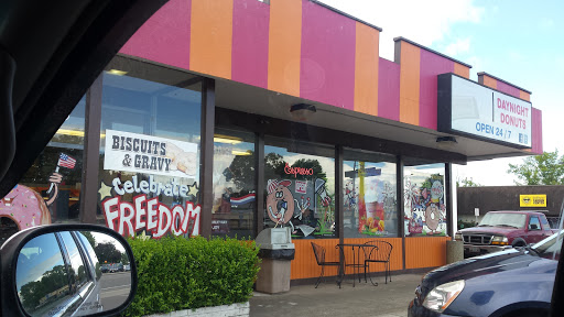 Daynight Donuts, 2234 Fairgrounds Rd NE, Salem, OR 97301, USA, 