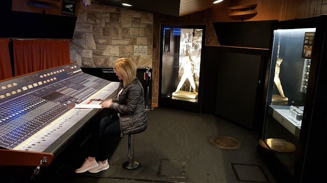 Rezensionen über Queen Studio Experience Montreux in Monthey - Museum