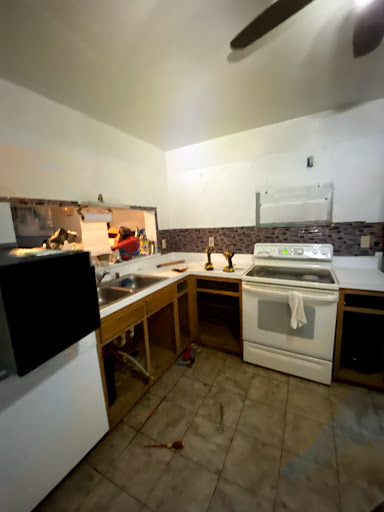 Wood Floor Installation Service «Dream General Contractors LLC», reviews and photos, 8668 Piney Branch Rd, Silver Spring, MD 20901, USA