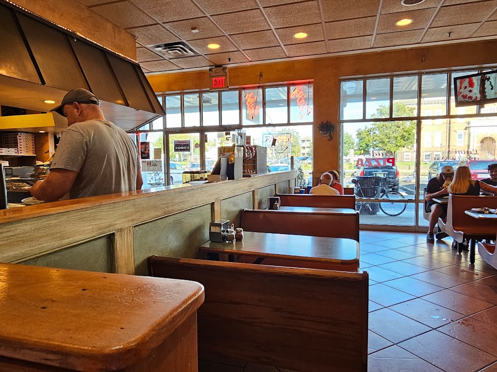 Luigi's Restaurant & Pizza 07712