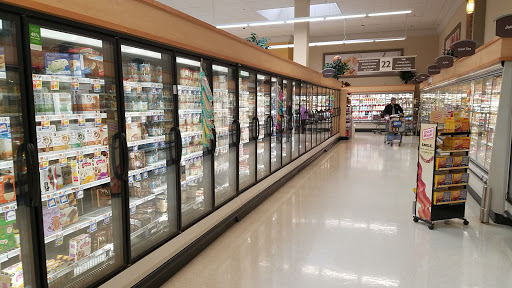 Grocery Store «Stop & Shop», reviews and photos, 141 Main St, Foxborough, MA 02035, USA