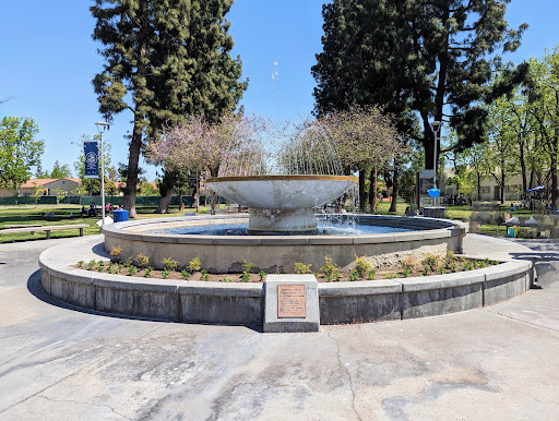 Memorial Court Fountain, R762+WV2, Fresno, CA 93740