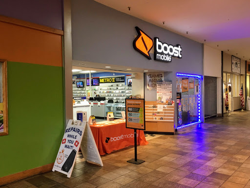 Cell Phone Store «Metro II Boost Mobile by Forever Wireless», reviews and photos, 6606 Reisterstown Rd Suite 27, Baltimore, MD 21215, USA