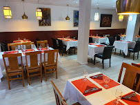 Atmosphère du Restaurant indien Restaurant Bollywood Zaika à Saint-Lô - n°15