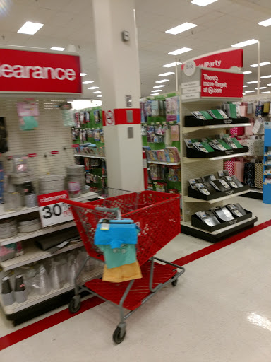 Department Store «Target», reviews and photos, 4777 S 27th St, Greenfield, WI 53221, USA