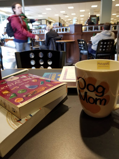 Book Store «Barnes & Noble», reviews and photos, 1819 Reisterstown Rd, Pikesville, MD 21208, USA